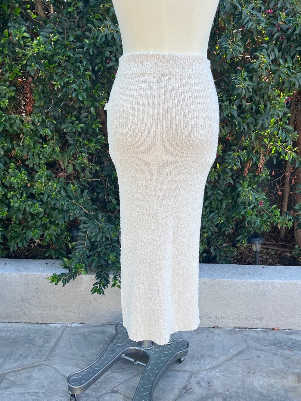 NWT Rachel Zoe Textured Knit Long Skirt Cream Beige Size S
